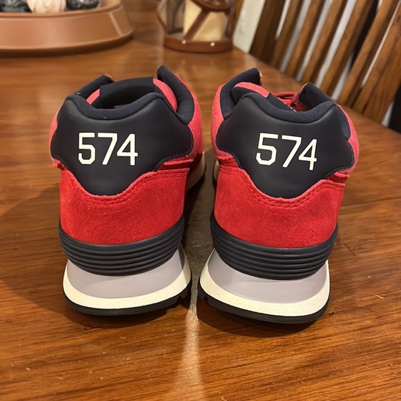 New Balance 574 ML574PRD varsity pack shoes sneakers red new Mens Size 9.5 - Picture 7 of 12